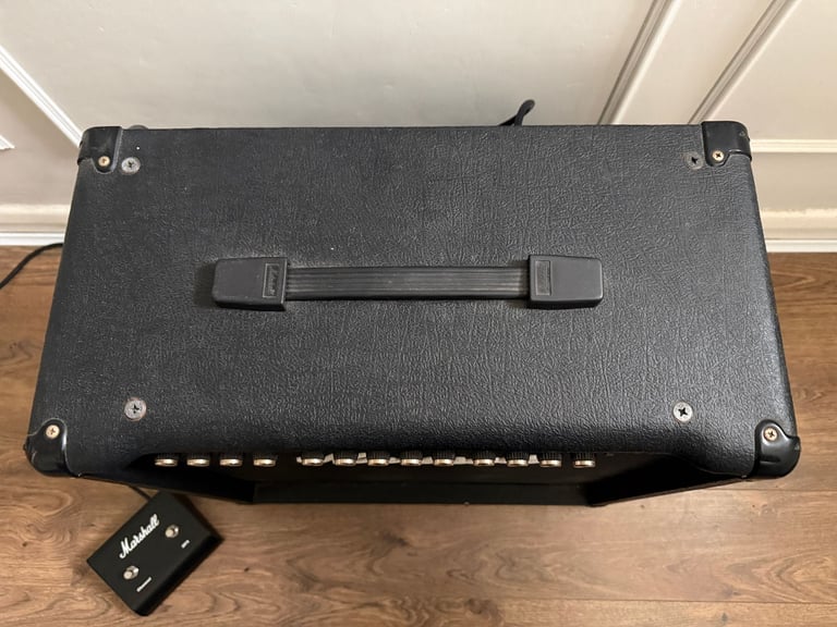 Marshall MG50 DFX Amp With Pedal.