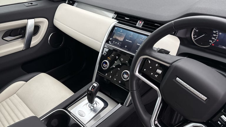 2023 Land Rover Discovery Sport 1.5 P300e 12.2kWh R-Dynamic SE SUV 5dr Petrol Plug-in Hybrid Auto...