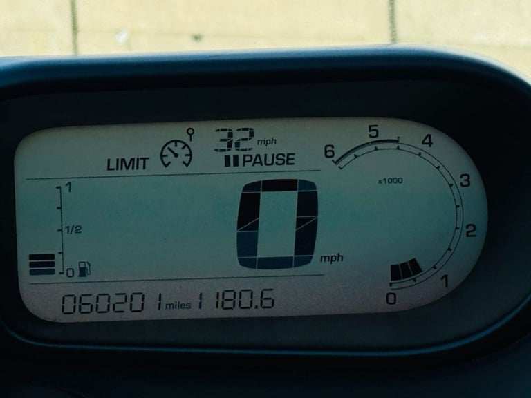 2013 Citroen C3 Picasso 1.6 HDi 8V Selection 5dr MPV DIESEL Manual