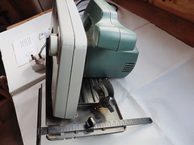 Black and decker Proline Pl40 circular saw