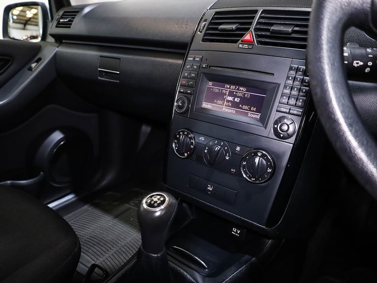 2011 Mercedes-Benz A-Class A160 CDI BlueEFFICIENCY Classic SE 5dr HATCHBACK DIESEL Manual