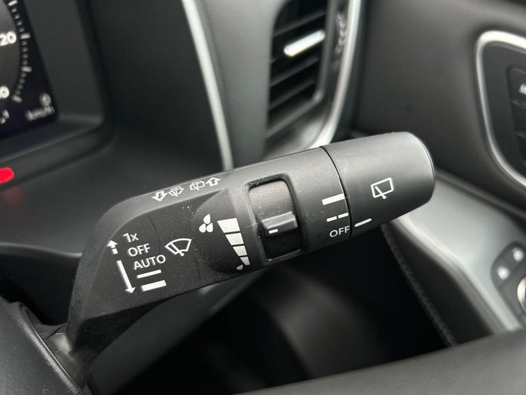 2025 Nissan Qashqai 1.5 h e-POWER Tekna SUV 5dr Petrol Hybrid Auto Euro 6 (s/s) (190 ps) SUV PETR...