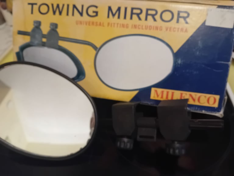 Towing mirrors 