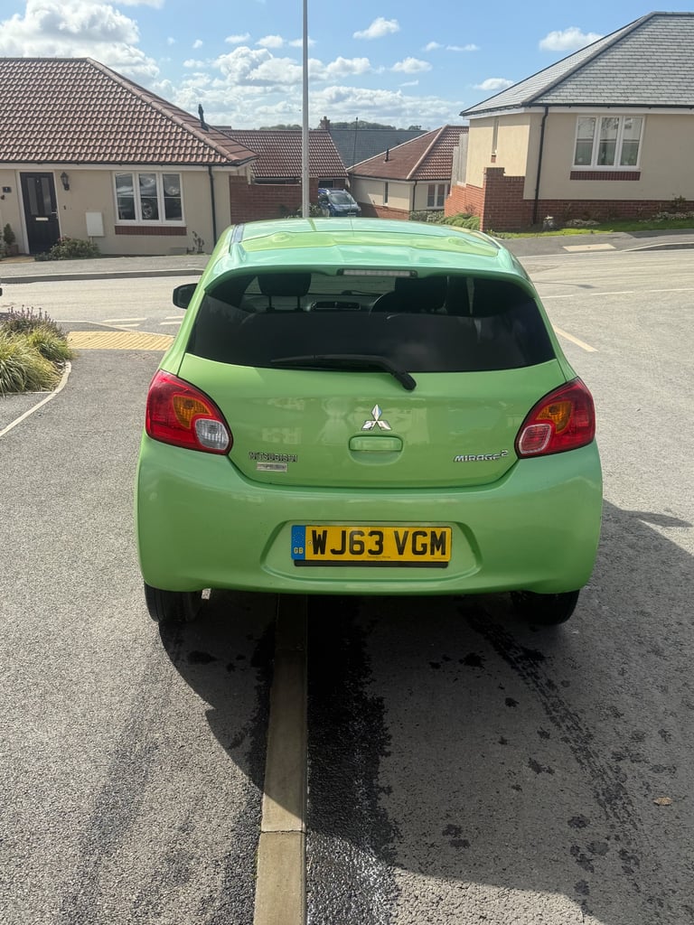 Mitsubishi, MIRAGE, Hatchback, 2013, Manual, 1193 (cc), 5 doors