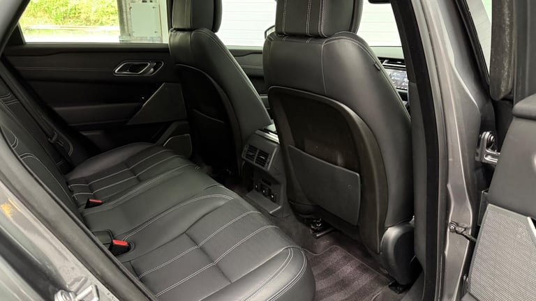 2019 Land Rover Range Rover Velar 2.0 D240 R-Dynamic HSE 5dr Auto ESTATE DIESEL Automatic