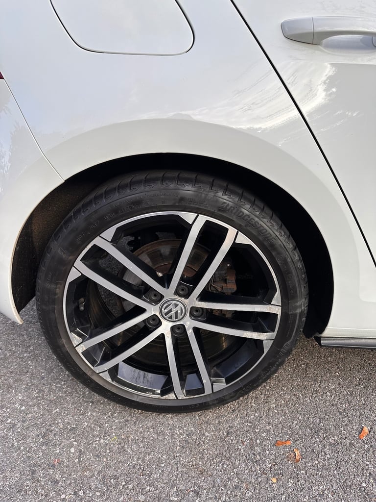 Volkswagen, GOLF, Hatchback, 2016, Semi-Auto, 1968 (cc), 5 doors