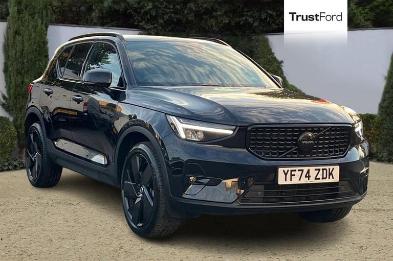 image for 2024 Volvo XC40 2.0L B4P Plus Black Edition 5dr Automatic Automatic SUV Petrol Automatic