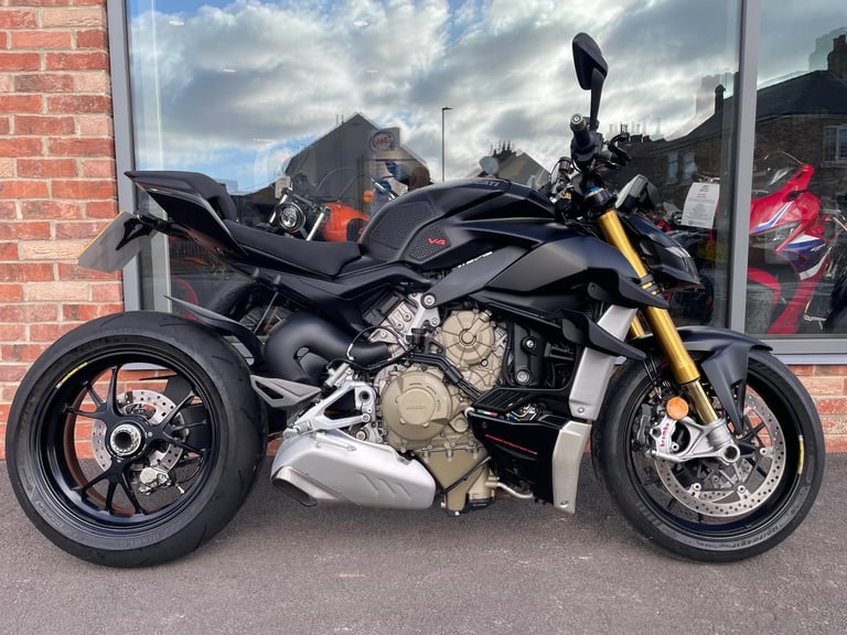 Ducati Streetfighter V4 S
