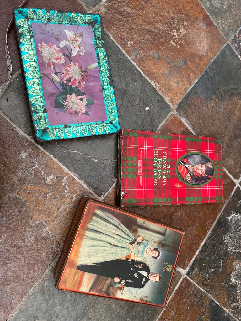 Bulk Lot: 45 Vintage Tins 