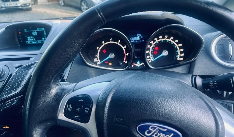 Ford, FIESTA, Hatchback, 2013, Manual, 998 (cc), 5 doors