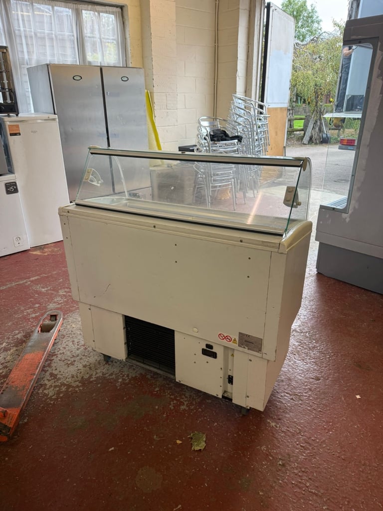 Commercial fridge 
