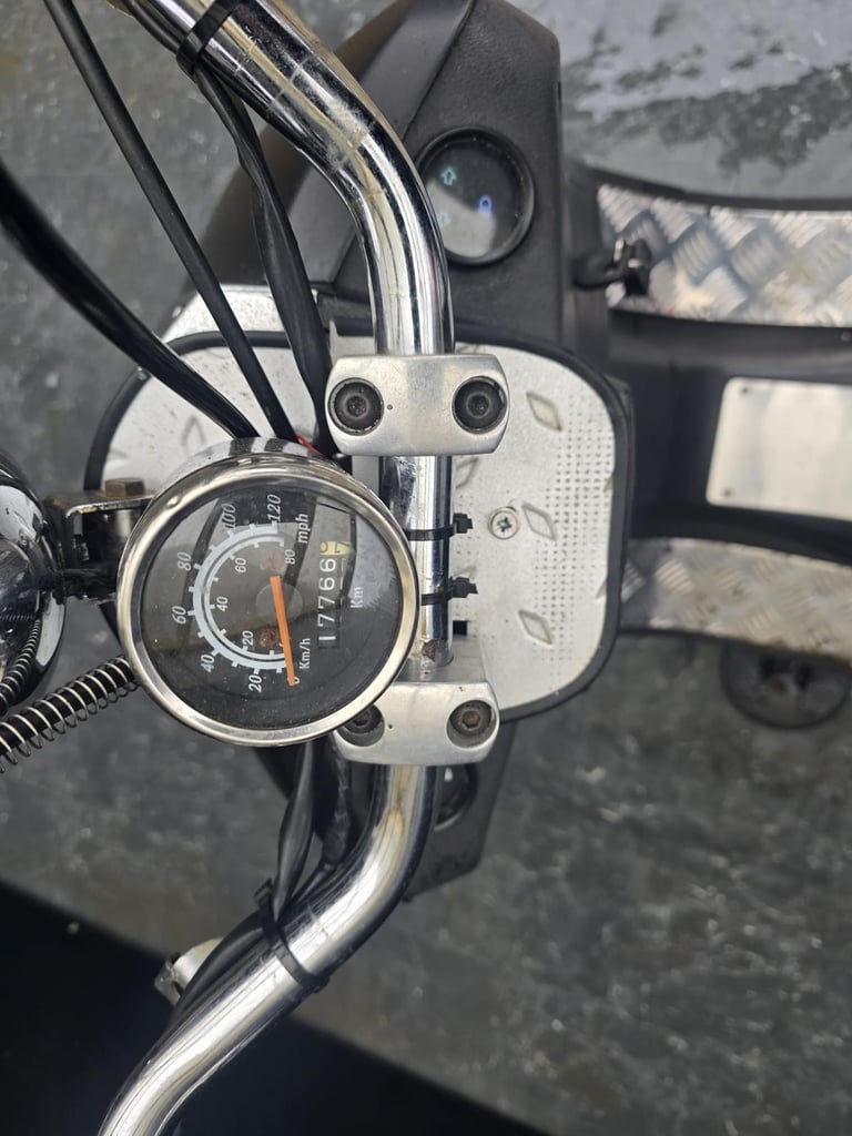 YIYING 125cc MOT'd PROJECT SCOOTER HPI CLEAR
