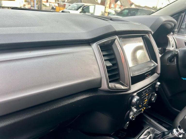 FORD RANGER 2.0 Ranger XLT Double Cab 2.0L EcoBlue 170PS AWD 6 Speed Manual 2021