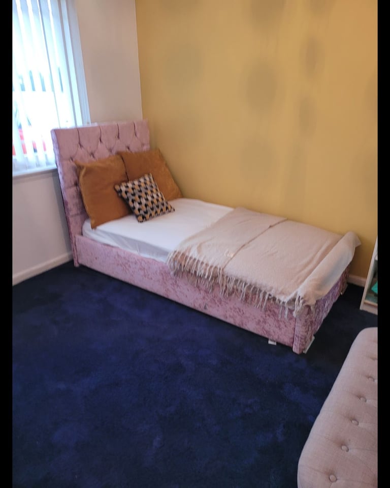 Single bed + matress