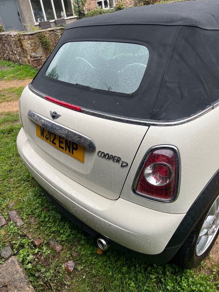 Mini Convertible Cooper Diesel 1.6