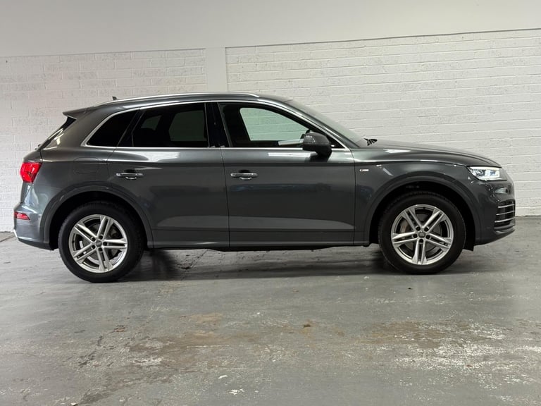 2017 Audi Q5 2.0 TDI S line SUV 5dr Diesel S Tronic quattro Euro 6 (s/s) (190 ps) ESTATE Diesel A...