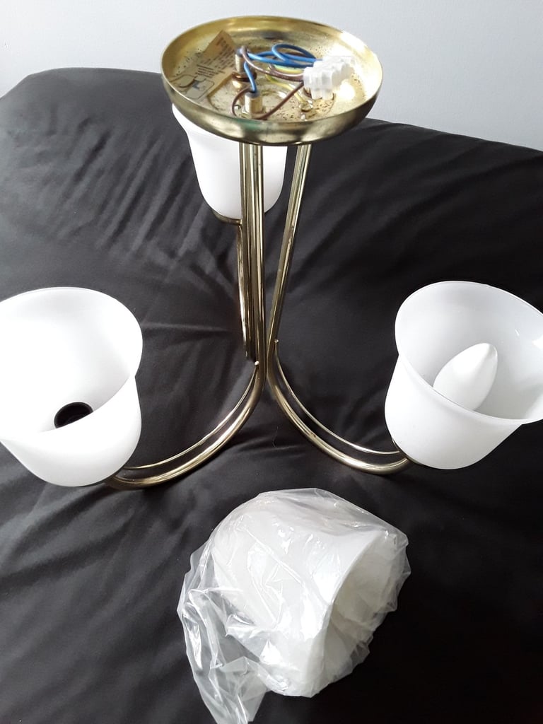 BRASS CEILING LIGHT WITH FROSTED GLASS SHADES (NEW) £20
