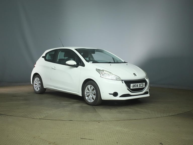 2014 Peugeot 208 1.2 VTi Access+ 3dr HATCHBACK Petrol Manual