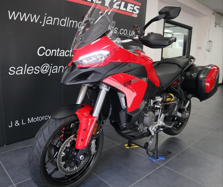 Ducati Multistrada V2 S Travel. 2025 MY. Remainder Of Manufacturers Warranty