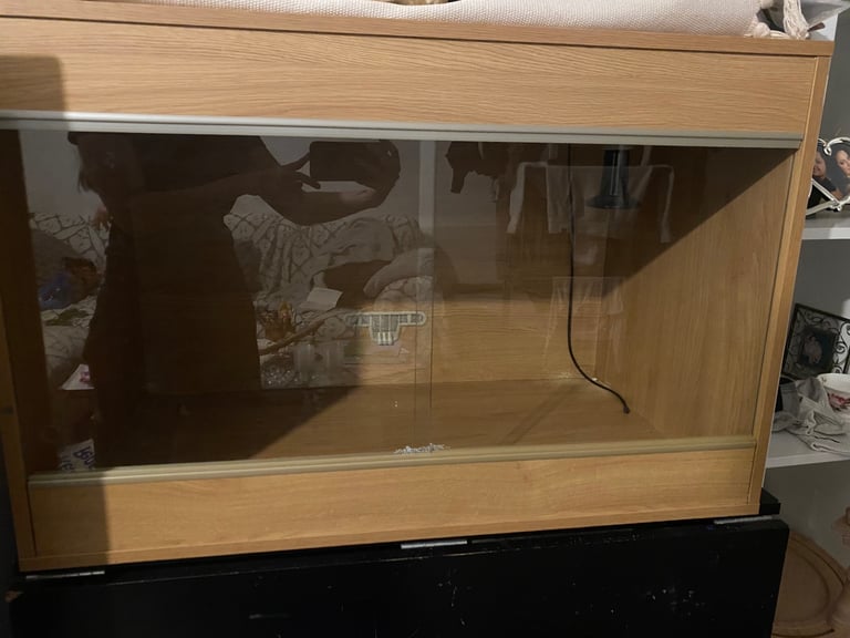 image for Reptile enclosure