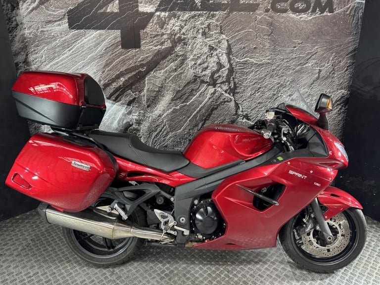 TRIUMPH SPRINT GT 1050 2014