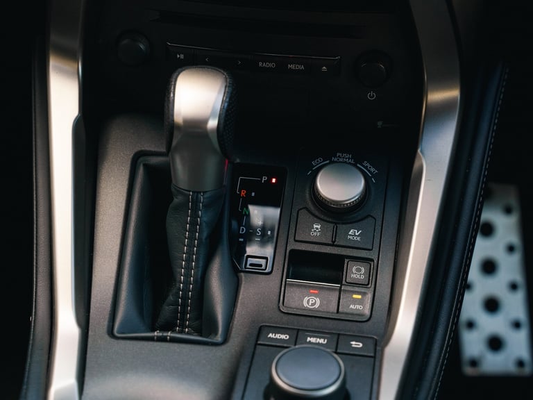 2017 Lexus NX 2.5 300h F Sport SUV 5dr Petrol Hybrid E-CVT 4WD Euro 6 (s/s)