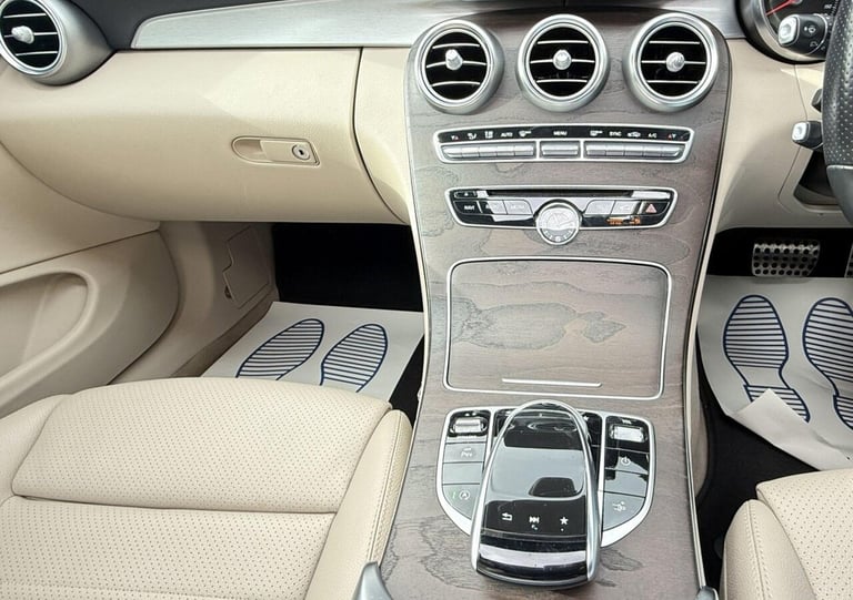 2017 Mercedes-Benz C Class 2.1 C250d AMG Line (Premium) G-Tronic+ Euro 6 (s/s) 2dr Coupe Diesel A...