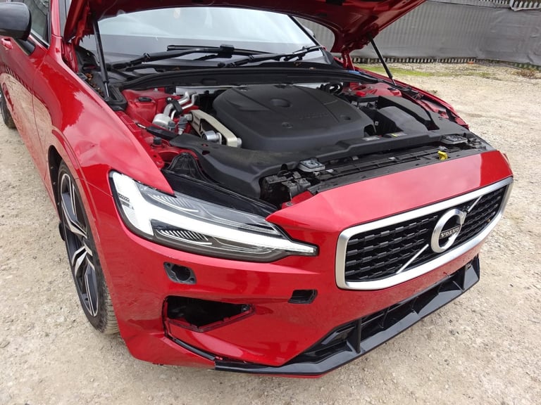 2019 19 REG VOLVO S60 R-DESIGN EDITION T5 AUTO DAMAGED REPAIRABLE SALVAGE