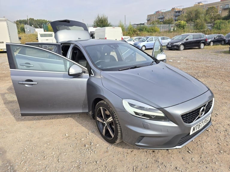 2017 Volvo V40 1.5 T3 R-Design Nav Plus Hatchback 5dr Petrol Auto Euro 6 (s/s) (152 ps) Hatchback...