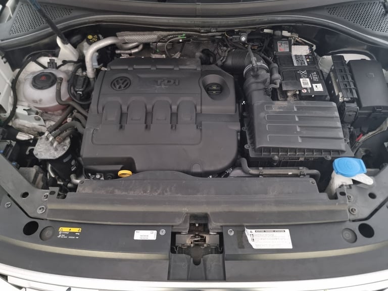 2018 Volkswagen Tiguan Allspace 2.0 TDI SEL SUV 5dr Diesel DSG 4Motion Euro 6 (s/s) (150 ps) - CA...