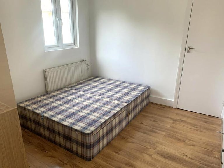    🏡🌞 LOVELY ROOM AVAILABLE IN BRUCE GROVE 🏡 