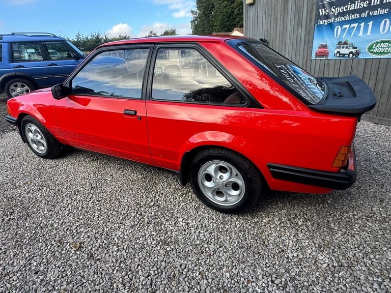  Ford Escort 1.6 XR3 3dr Petrol Manual