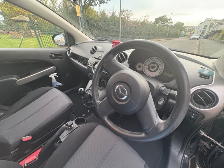 Mazda, 2, Hatchback, 2009, Manual, 1349 (cc), 5 doors