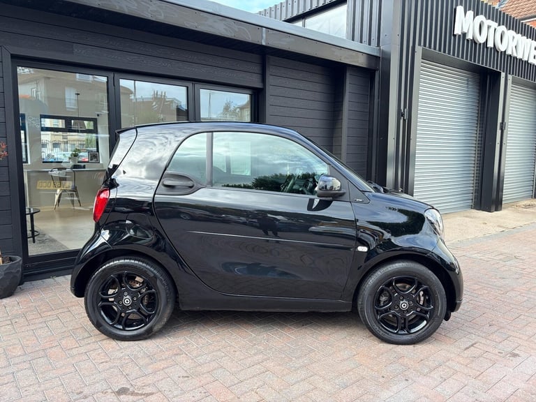  smart fortwo 1.0 Prime (Premium) Twinamic Euro 6 (s/s) 2dr Petrol Automatic