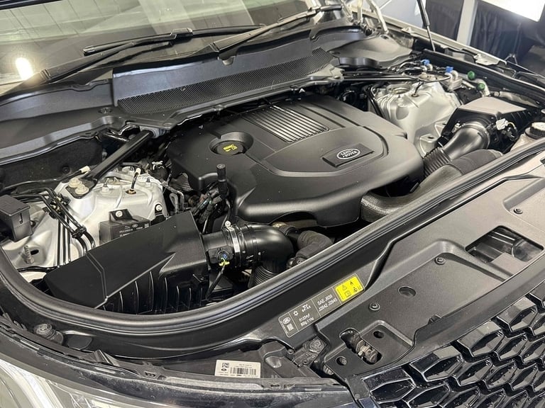 2019 Land Rover Discovery SD V6 Anniversary Edition SUV Diesel Automatic