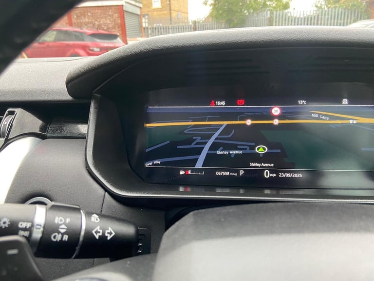 2019 Land Rover Discovery 3.0 SD V6 HSE Auto 4WD Euro 6 (s/s) 5dr ESTATE Diesel Automatic