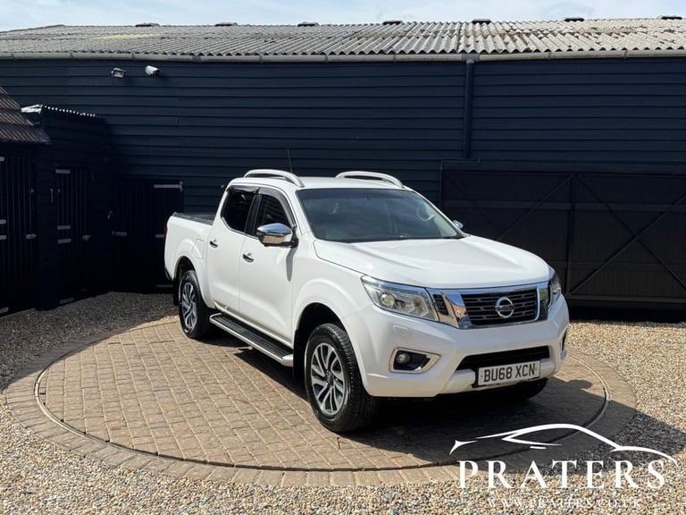 2018 Nissan Navara Double Cab Pick Up Tekna 2.3dCi 190 4WD PICK UP DIESEL Manual