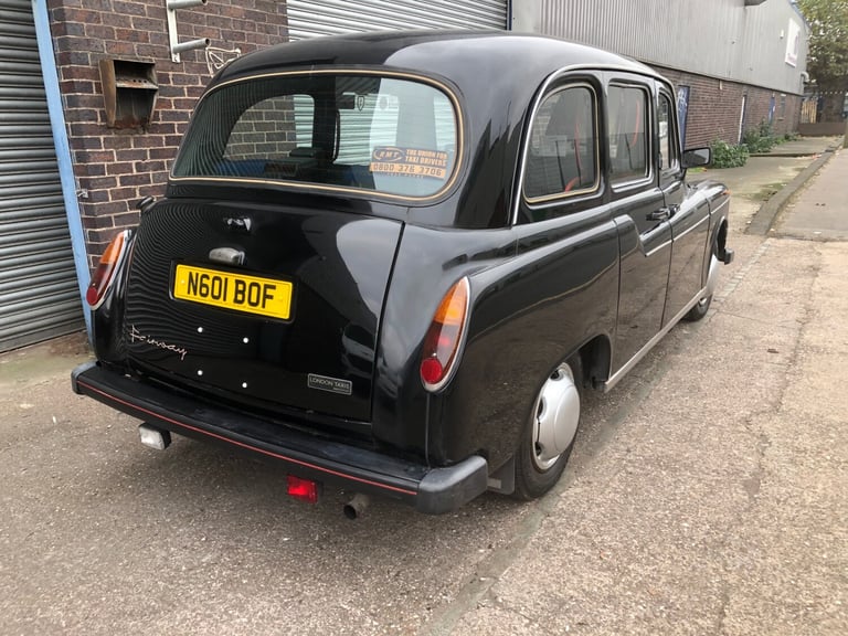 1996 CARBODIES TAXI/HIRE CAR LTI FAIRWAY AUTOMATIC LONDON TAXI 1996 (N) Taxi Diesel Automatic
