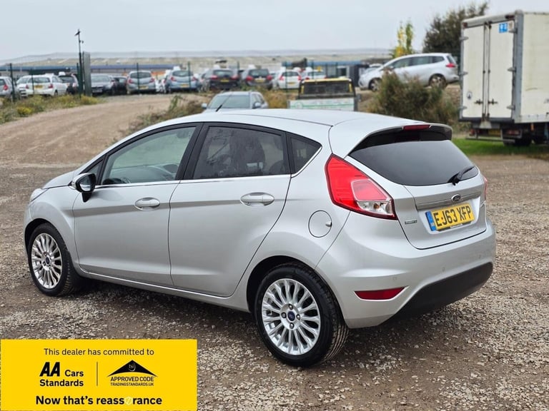 2013 Ford Fiesta 1.0T EcoBoost Titanium Euro 5 (s/s) 5dr Hatchback Petrol Manual