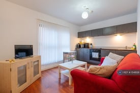 1 bedroom flat in Q4, Sheffield, S3 (1 bed) (#1548128)