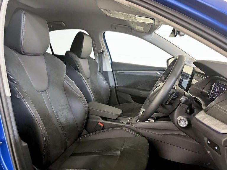 2025 Skoda Octavia 2.0 TDI SE L Hatchback 5dr Diesel DSG Euro 6 (s/s) (150 ps) Automatic Hatchbac...