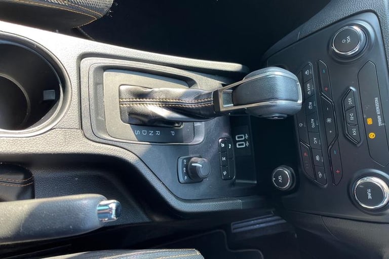 2022 Ford Ranger Wildtrak AUTO 2.0 EcoBlue 213ps 4x4 Double Cab Pick Up, FORD GRILL, BONNET Pick-...