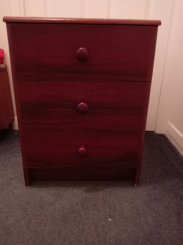 image for 3 drawer bedside cabinet 
