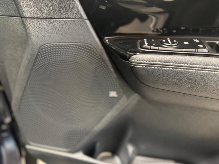 2019 Kia Niro 1.6 GDi 8.9kWh 3 DCT Euro 6 (s/s) 5dr ESTATE Petrol/Electric Hybrid Automatic