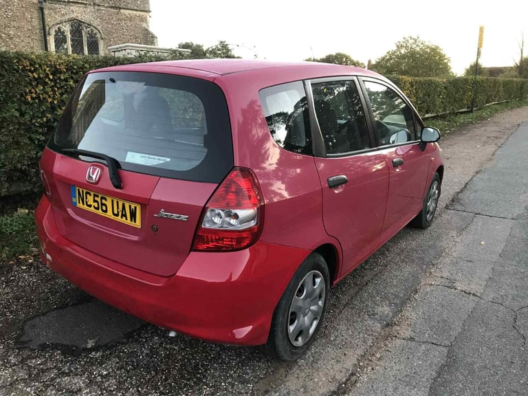 HONDA JAZZ 1.2 2007 5 MONTHS MOT very reliable cheap to tax and insure small car