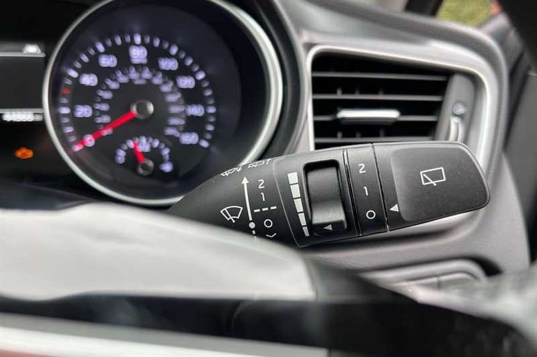 2022 Kia XCeed 1.0T GDi ISG 2 5dr HATCHBACK PETROL Manual