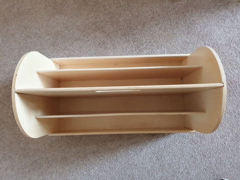 TIDY BOOKS - QUALITY WOODEN BOOK TIDY