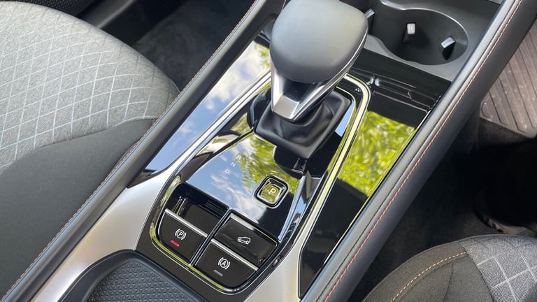 2024 MG HS Plug-in Hybrid 1.5 T-gdi Phev SE Auto Petrol