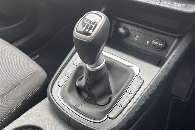 2022 Hyundai KONA 1.0 TGDi 48V MHEV Premium 5dr HATCHBACK PETROL Manual