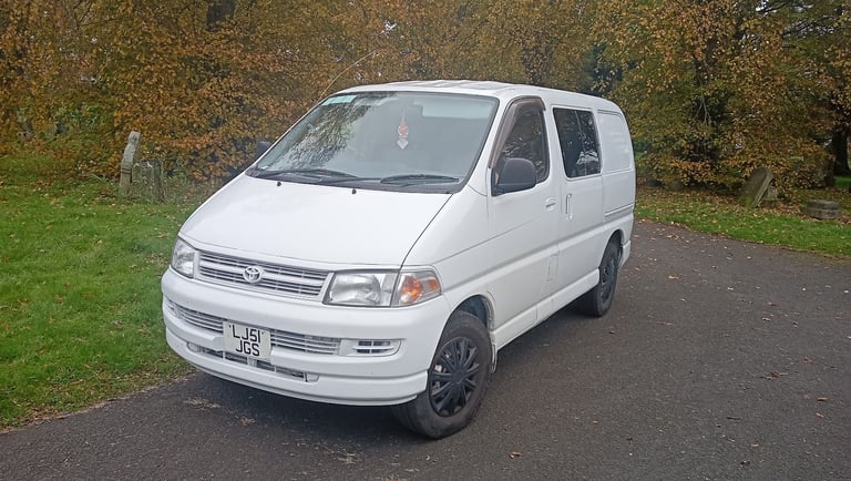 Toyota, 2002, 1999 (cc)